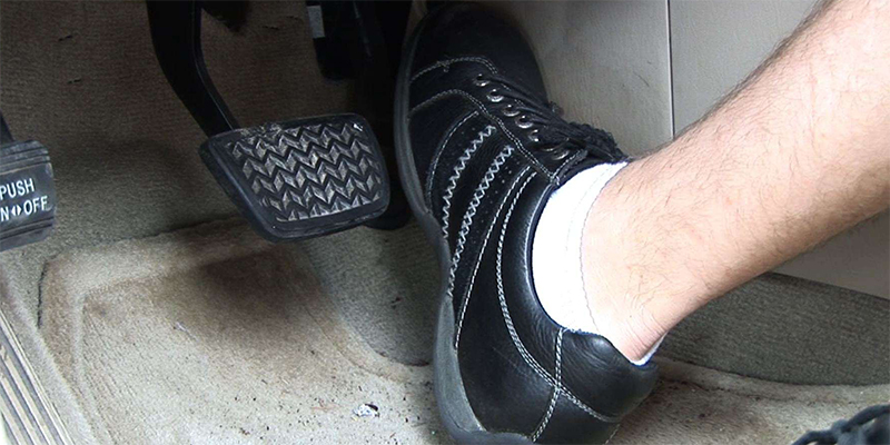 акселератор