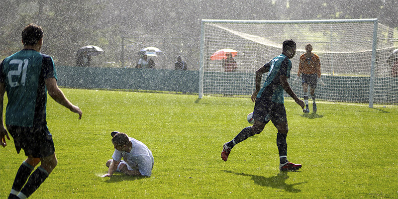 дождливый, проливной